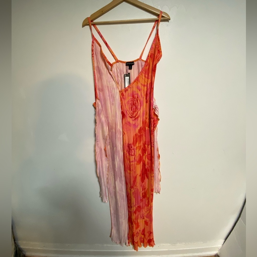 PrettyLittleThing Orange Pink Floral Pleated Wrap Maxi Dress Size US 0 NWT - Picture 3 of 10